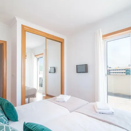 Appartement Exclusive Penthouse With Terrace & Garage Lissabon